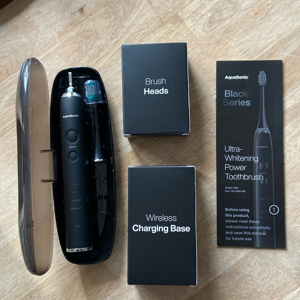 AquaSonic Black Series Ultra Whitening Power Toothbrush